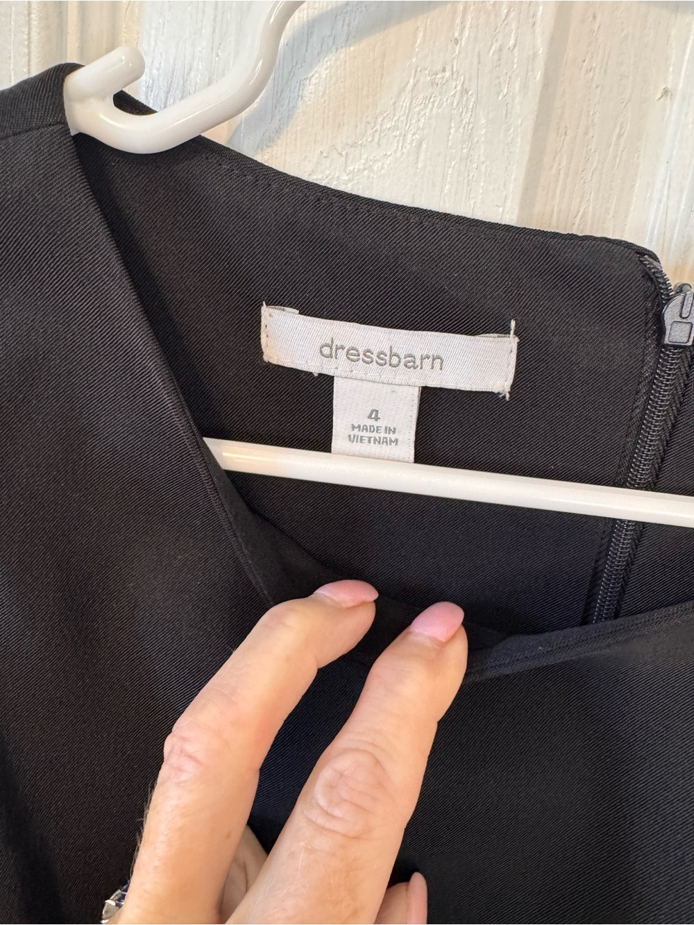 dressbarn Black Sleeveless Tailored Sheath Dress Size 4 Timeless LBD Back Zipper - Picture 5 of 11